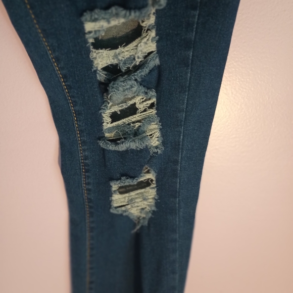 Jeans - Picture 3 of 5
